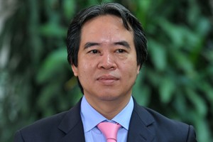 Một năm vượt sóng của Thống đốc ngân hàng